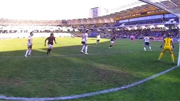 ¿Culpa de Bouzat o González? La jugada que divide a los hinchas de Colo Colo