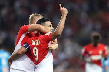 Falcao, goleador de la Ligue 1 con 7 goles en 4 partidos