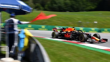 Verstappen durante los Libres 1 del GP de Estiria 2020.