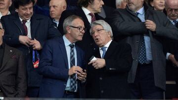 GRAF904. MADRID, 20/02/2019.- El presidente del Atlético de Madrid, Enrique Cerezo (d) conversa con el ministro de Cultura, José Guirao durante el partido que enfrenta a su equipo ante el Juventus de ida de octavos de final de la Liga de Cam