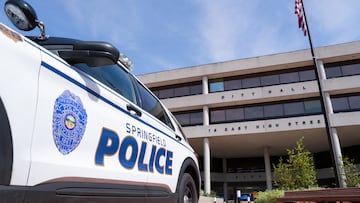 Exagente del Capitolio Harry Dunn advierte que Estados Unidos camina “en territorio del régimen”, encendiendo el debate sobre poder, inmigración y democracia.. REUTERS/Julio-Cesar Chavez