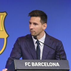 Stoichkov critica a Laporta por Messi: "La mentira se ha hecho muy grande"