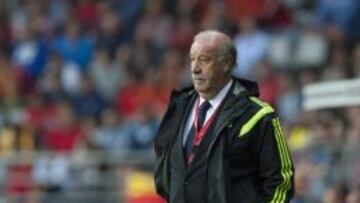 "Mucho juego y pocas ocasiones. Con Diego Costa pido paciencia"