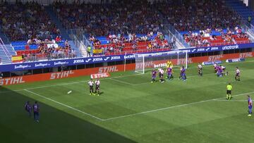 ¡Centro preciso!: la asistencia de Orellana en caída del Eibar