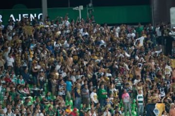 Santos vs Pumas en imágenes