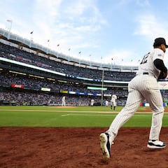 The New York Yankees look to beef up infield bats before the trade deadline