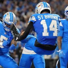 NFL Power Rankings after Week 11: Chiefs go down, Lions in top spot, Bills in second spot