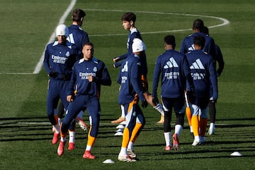 Los jugadores del Madrid, durante su ltimo entrenamiento en Valdebebas.