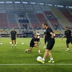 El Madrid 'ficha' a Cristiano en el inicio de su séxtuple desafío