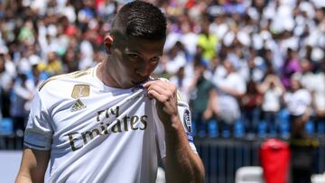 Soccer: Luka Jovic presentation
 
 Luka Jovic during his presentation as new player of Real Madrid at Santiago Benrabeu Stadium in Madrid, Spain, on June 12, 2019.
 
 
 12/06/2019