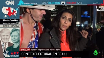 Ana Pastor es interrumpida en directo por un &quot;Naked Cowboy&quot;