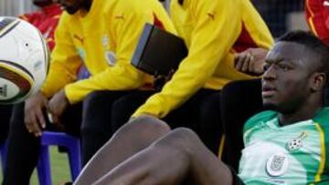 Muntari podría ser titular en el debut de Ghana ante Serbia una vez superados sus problemas en el muslo.