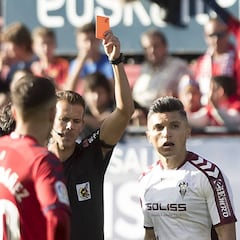 Dani Torres y Zozulia serán bajas ante el Numancia