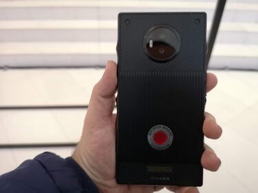 Presentación RED Hydrogen One