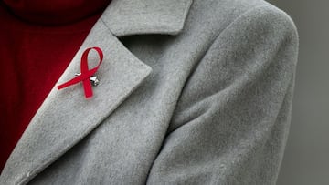 Este miércoles 1 de diciembre es el Día Mundial de la lucha contra el SIDA. ¿Qué es el VIH y cómo se transmite? A continuación, los factores de riesgo.