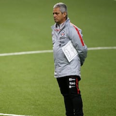 Las opciones tácticas de Rueda para los amistosos de la Roja