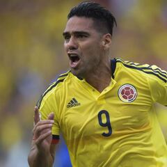 Falcao más efectivo que todos los delanteros de Francia