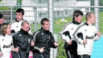 <b>EN EL MERCADO. </b>El Madrid quiere hacer caja con Robben, Huntelaar, Van der Vaart y Sneijder