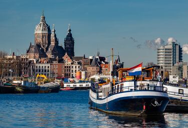 Jornada laboral máxima: 37,5 horas semanales | | Horas reales trabajadas: 30,9 horas de media