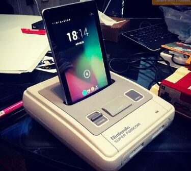 Carga tu tableta como si fuera un cartucho de SNES