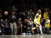 LeBron destroza a los Nets de Jordi Fernández