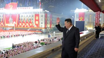 Corea del Norte presume de un nuevo misil en desfile militar: su alcance puede llegar a Estados Unidos