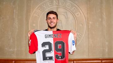 Estos son los delanteros con los que Santiago Giménez peleará la titularidad en el Feyenoord