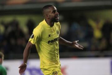 Bakambu también anotó el 2-0.