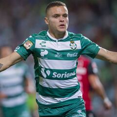 Jonathan Rodríguez estaría amarrado con Cruz Azul