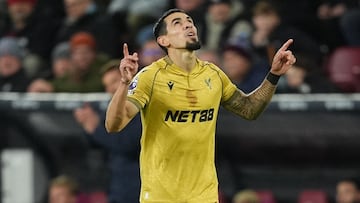 Daniel Muñoz vuelve y estaría disponible ante Chelsea