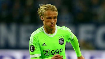 El delantero dan&eacute; sdel Ajax, Kasper Dolberg, durante un partido.