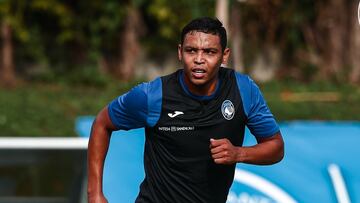 Luis Fernando Muriel suena para Eintracht Frankfurt de Alemania.