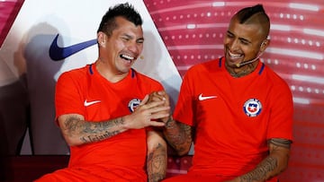 Arturo Vidal: “Le digo capitán a Medel porque él es el capitán”