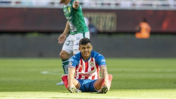 Alexis Vega, Chivas