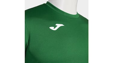 Entrena cómodo y ligero con la camiseta deportiva transpirable que no para de venderse en Amazon
