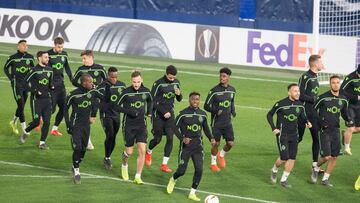 Los jugadores del Sporting de Portugal se entrenan en el estadio La Cer&aacute;mica.