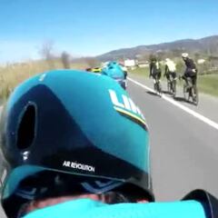 El entrenamiento de los profesionales da vértigo: así les miran los ciclistas aficionados...