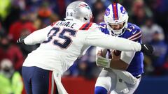 New England corri&oacute; para 222 yardas, lanz&oacute; el bal&oacute;n solo en tres ocasiones y derrot&oacute; 14-10 a Buffalo para afianzarse en el primer lugar de la siembra de la AFC.