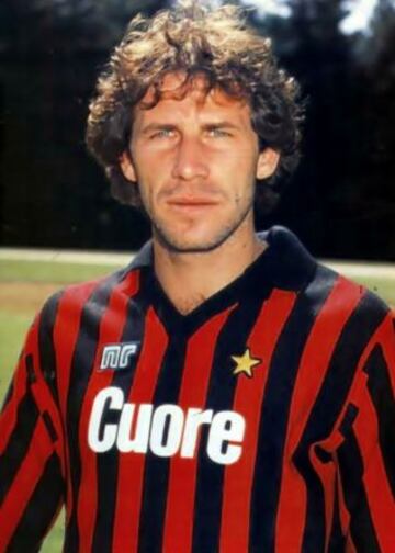 Franco Baresi | Milan: Líder del Milan entre 1978 y 1997. Seis Scudetto, cuatro Supercopas de Italia, tres Champions League, dos Copas Intercontinental, tres Supercopas de Europa.