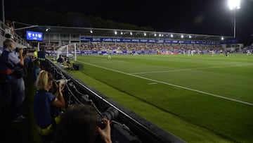 El Alcoraz se despide de Primera.