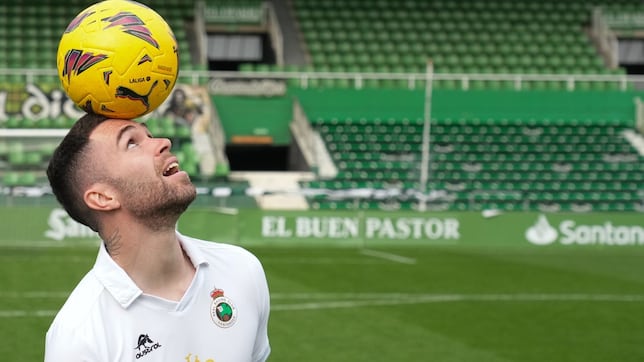 Oficial: Tres años más de tackles de Manu Hernando en el Racing