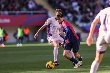 El centrocampista está acabando la temporada a un nivel superior. Su clarividencia para ver los huecos y poner el balón hace de sus pases una delicia para los delanteros azulgranas.