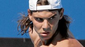 <b>OJO Y MÚSCULOS DE TIGRE. </b>En Melbourne, Nadal avista el número uno con ojos y músculos de tigre.