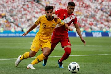 Daniel  Arzani y Paolo Hurtado.