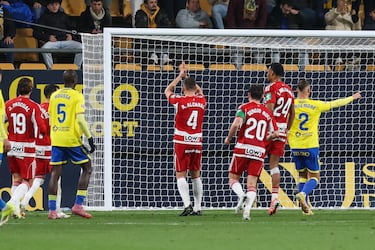 El Cádiz y la teoría de la manta