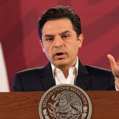 Zoé Robledo, director del IMSS da positivo a Covid-19