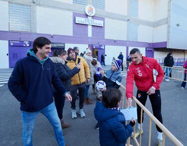 Jornada de Reyes teñida de blanquivioleta