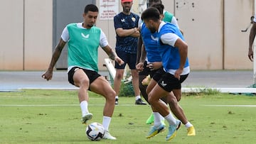 CHUMI, jugador de la UD Almería durante el entrenamiento de hoy