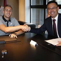 Deulofeu firmó su contrato