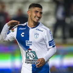 Higuera y Almeyda, los culpables de la salida de Víctor Guzmán